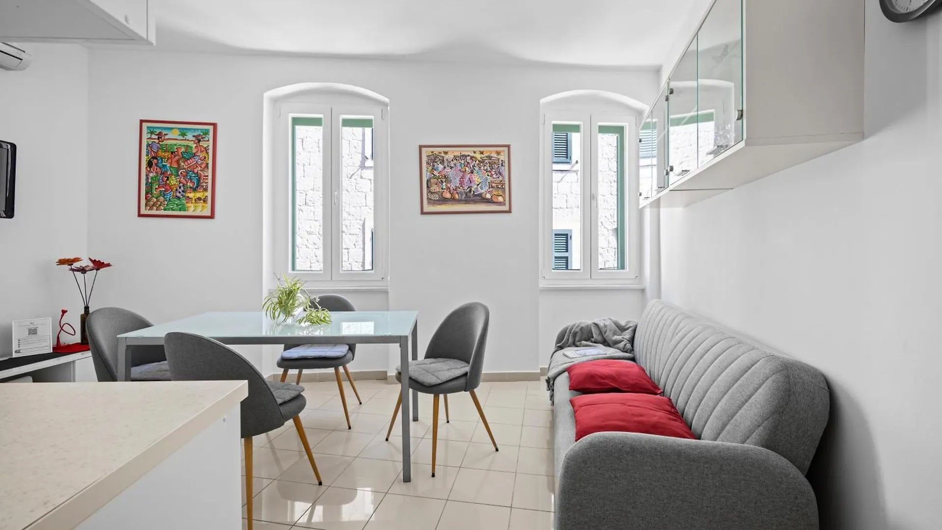 Apartment Bose Split