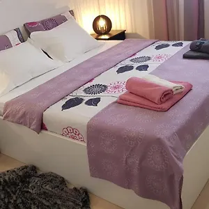 Verdi With Free Private Parking Space Apartamento